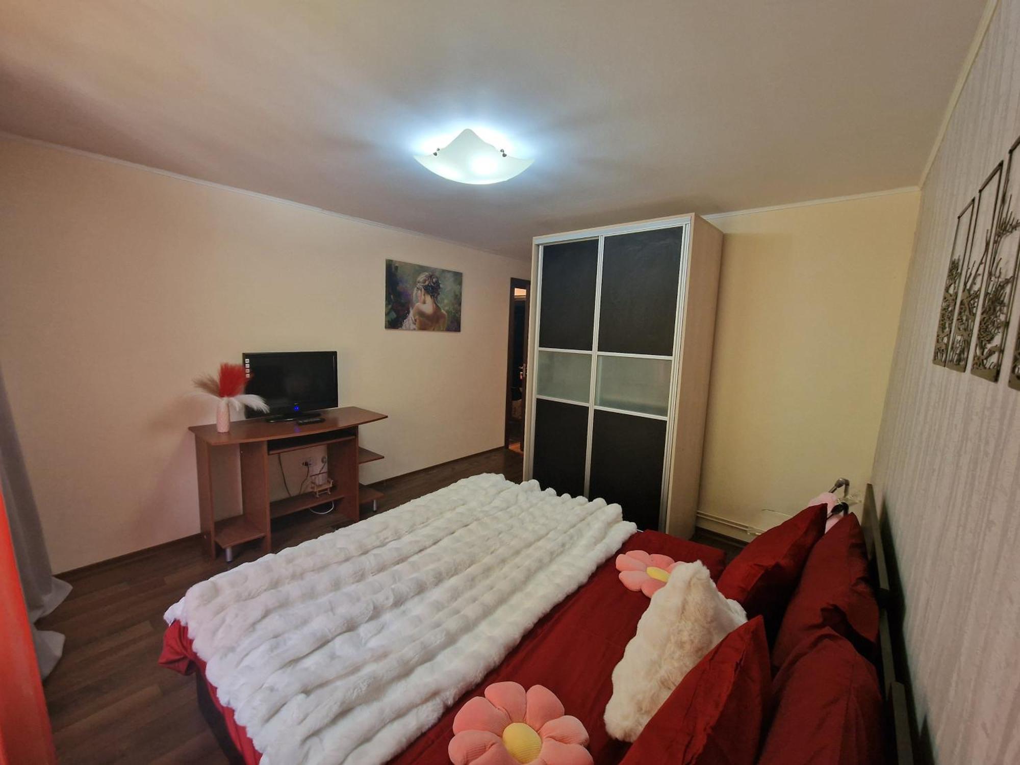 Apartament Red & Yellow Slanic Moldova Exterior photo
